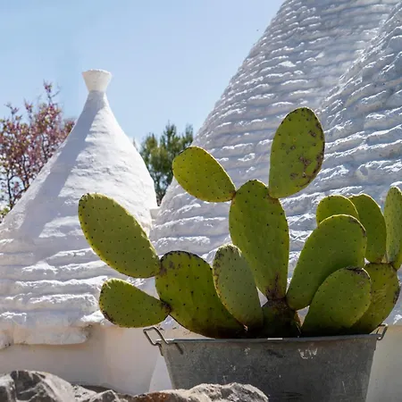 Trullo Matteo De Luxe Avec Piscine וילה *